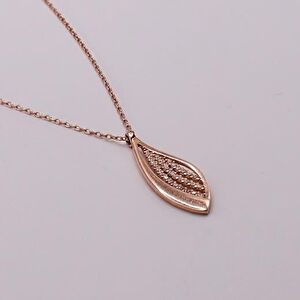 AgaKulche Silver Multi-Stone Leaf Silver Ghost Necklace