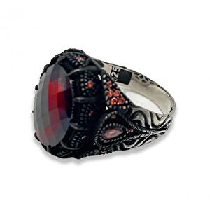 AgaKulche Silver Men&lsquo;s Red Stone Drop Pattern Ring
