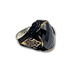 AgaKulche Silver Men&lsquo;s Black Stone Double Spear Ring