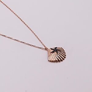 AgaKulche Silver Oyster Black Stone Ghost Necklace