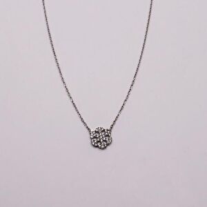 AgaKulche Silver Snowflake Ghost Necklace